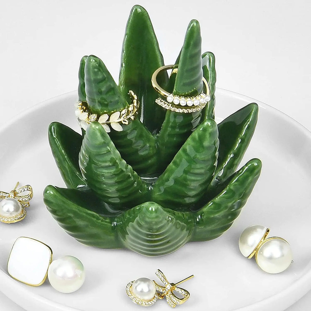 Aloe Ceramic Ring Stand & Tray
