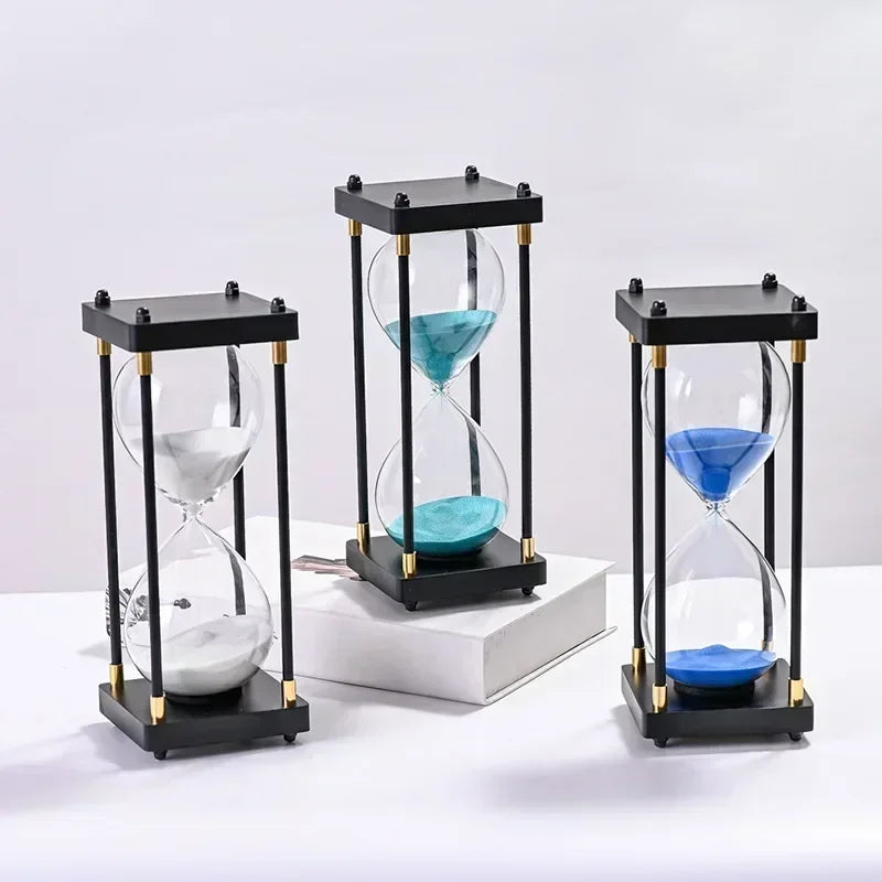 Retro Hourglass