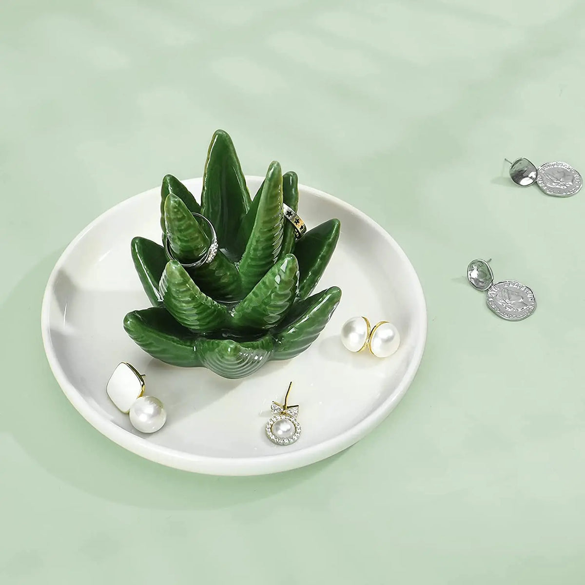 Aloe Ceramic Ring Stand & Tray