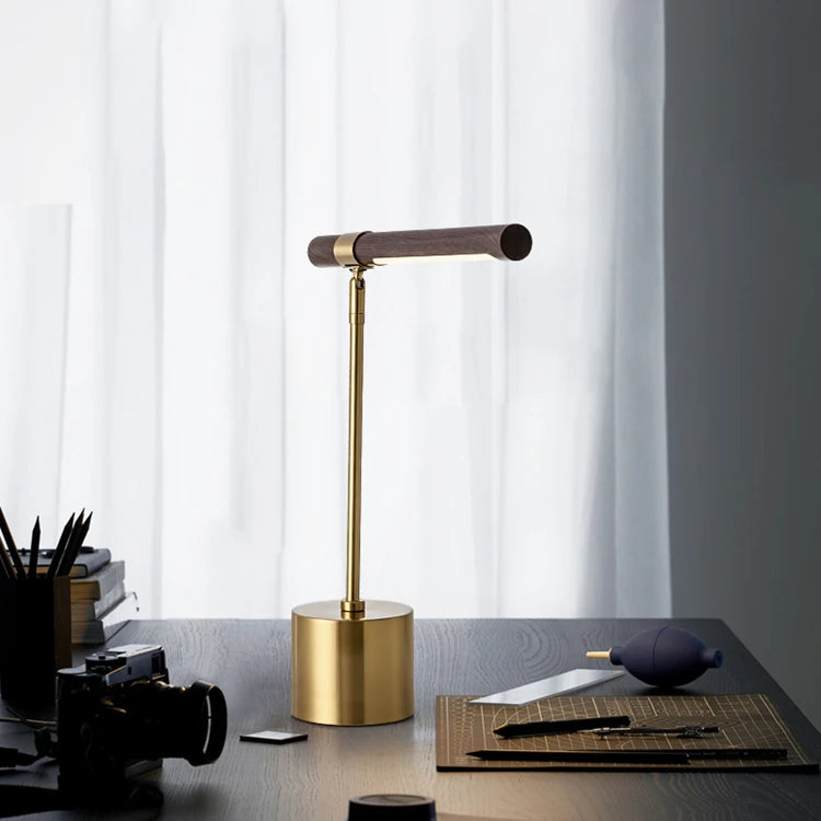 Minimal LED Table Lamp